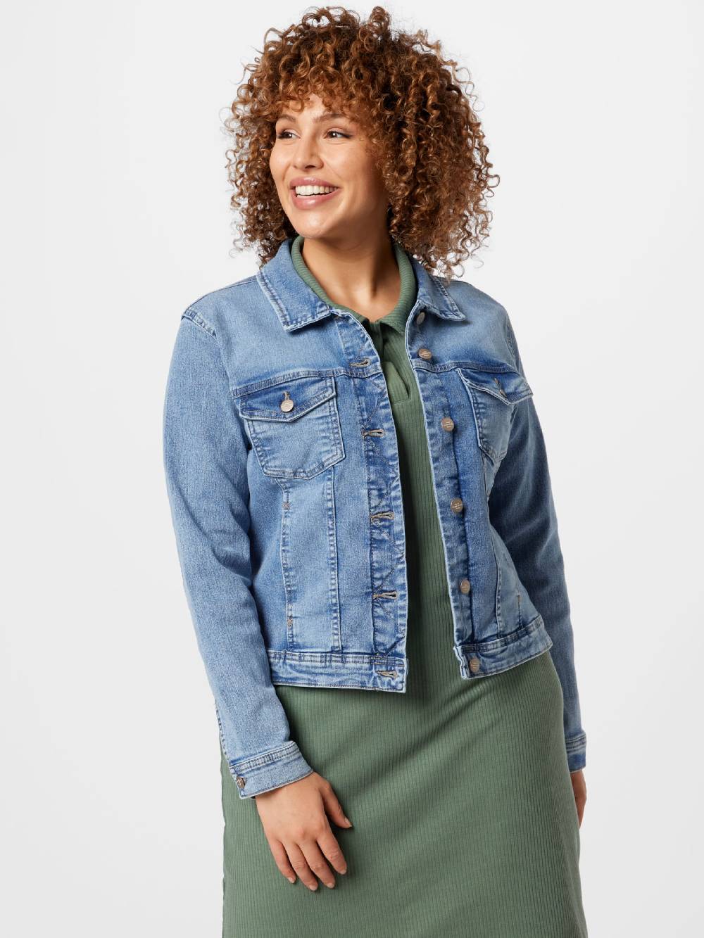 ONLY Carmakoma Between-Season Jacket 'Wespa' in Blue Denim Bis zu 65% Rabatt