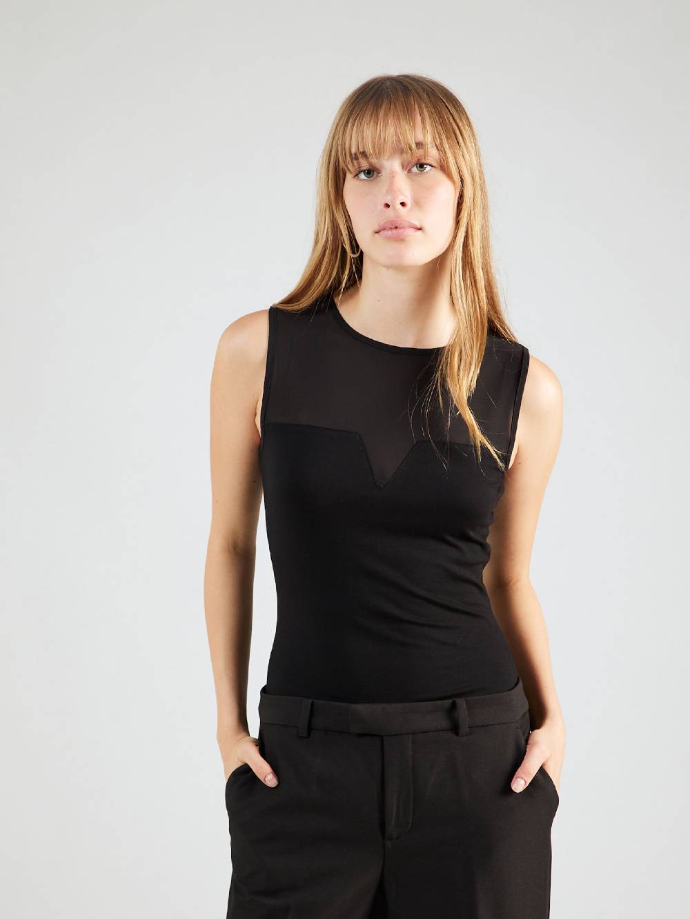 ABOUT YOU Shirt Bodysuit 'Jill' in Black 50% Rabatt mit kostenlosem Versand
