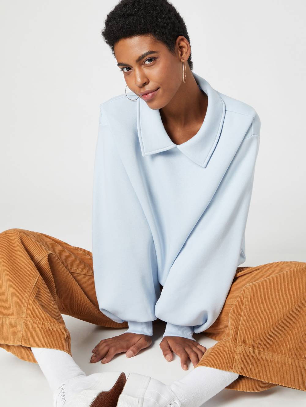 florence by mills exclusive for ABOUT YOU Sweatshirt 'Joy' in Light Blue Rabatte dieses Monats