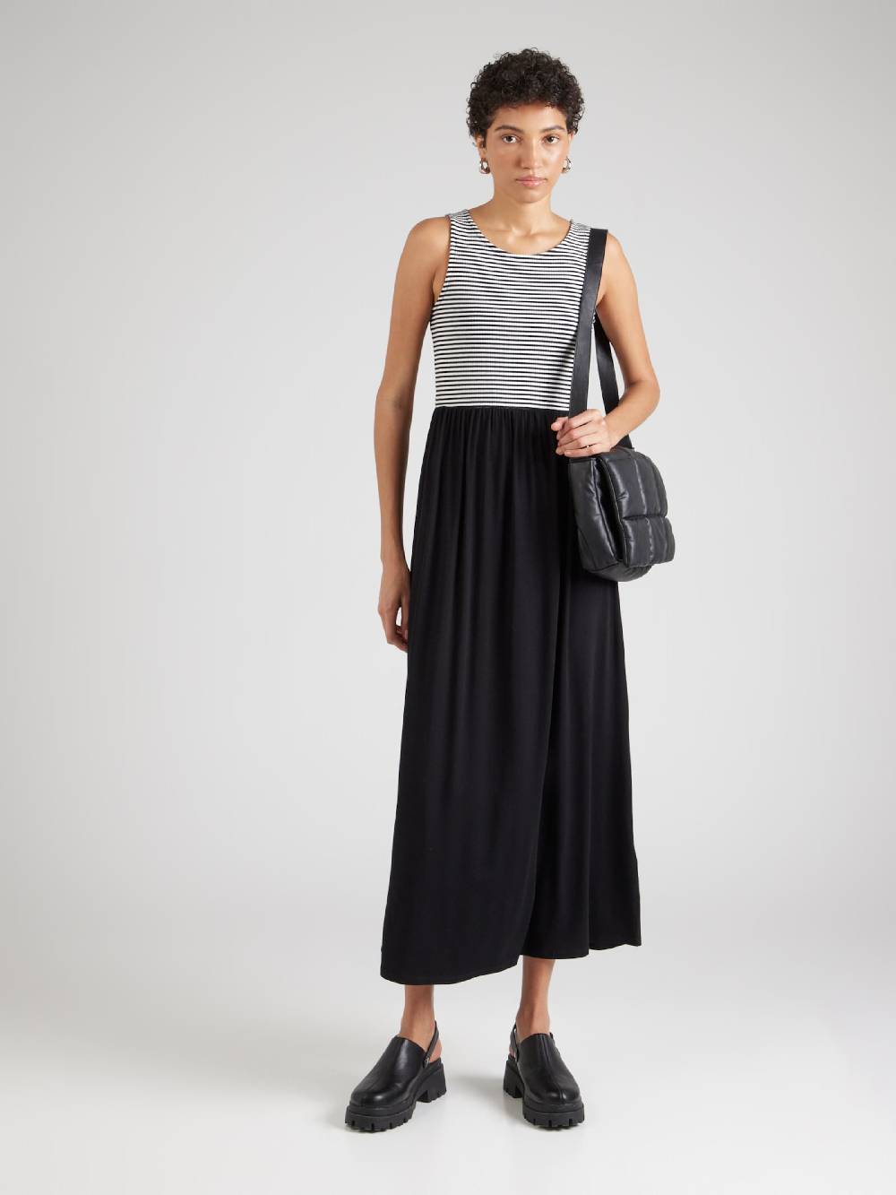 ABOUT YOU Dress 'Phoebe' in Black Hotsell