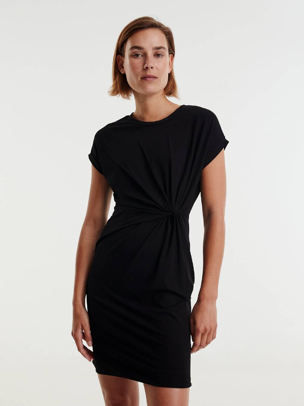 EDITED Dress 'Faith' in Black Vatertagsangebot