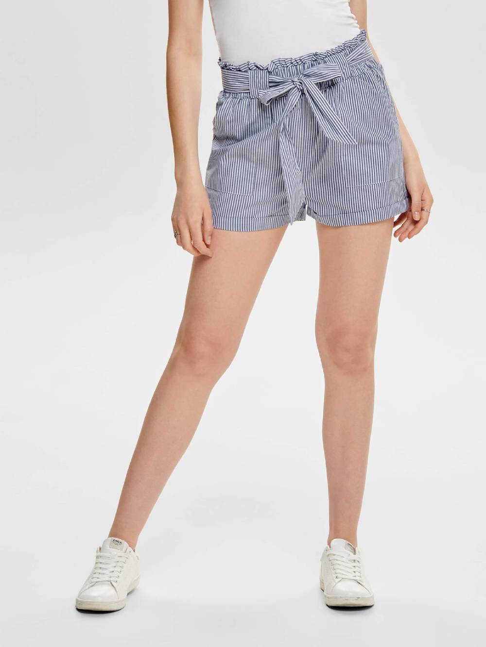 ONLY Loose fit Pants 'Smilla' in Dusty Blue Exklusivangebot