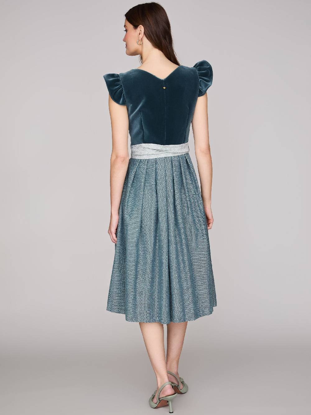 Limberry Samtdirndl mit abknöpfbarem Arm - MELISSA EUCALYPTUS Hotsell