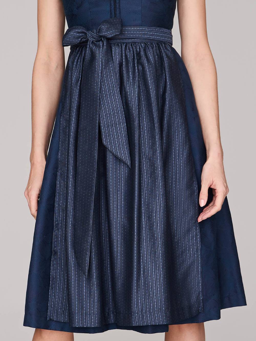 Limberry Mitternachtsblaues Dirndl mit floralem Muster - CECILY SEA STORM Versandkostenfrei
