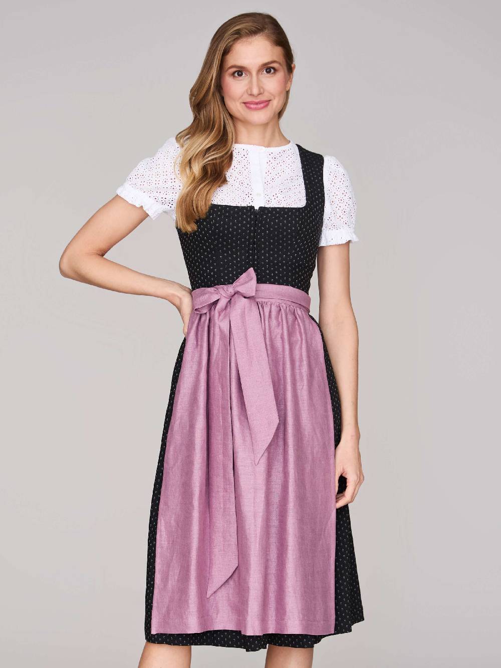 Limberry Schwarzes Dirndl mit Streublumen - VERA BLACK Flash Sale