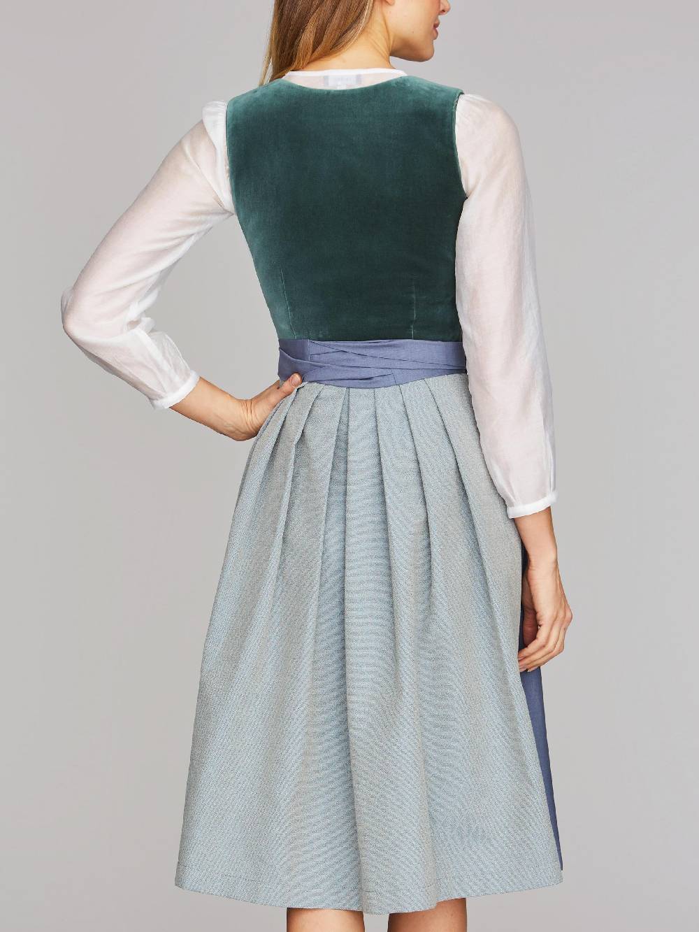 Limberry Dirndl mit Samt-Mieder in Eucalyptus - DELILAH EUCALYPTUS Versandkostenfrei