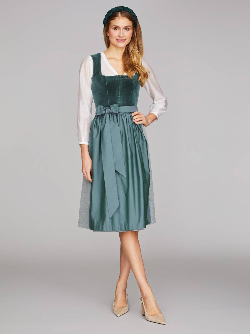 Limberry Dirndl mit Samt-Mieder in Eucalyptus - DELILAH EUCALYPTUS Versandkostenfrei