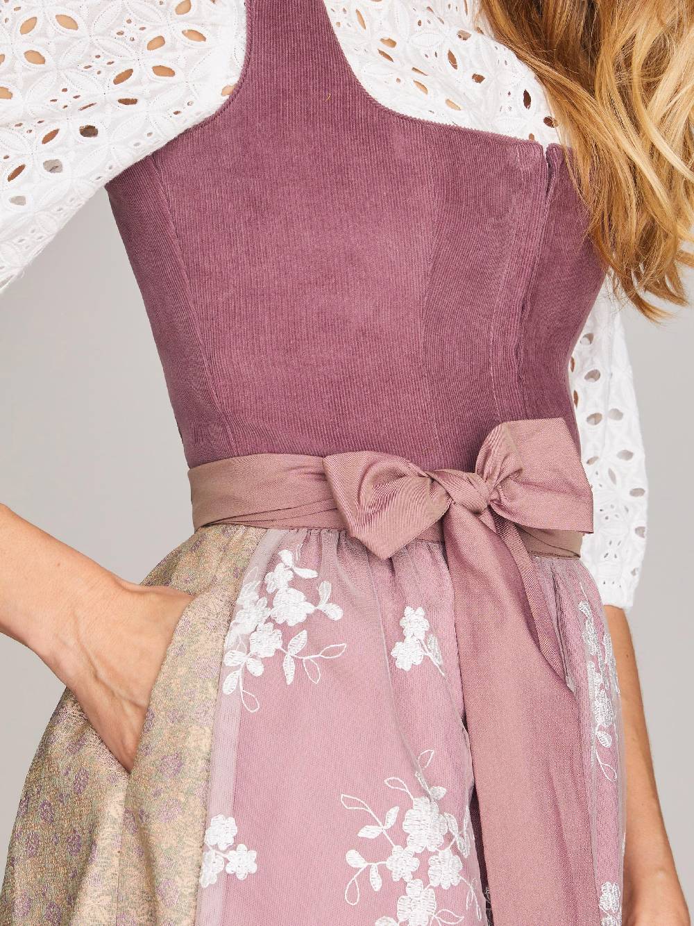 Limberry Pflaumen-farbenes Dirndl mit Cord-Mieder - CAMILLE FADED PLUM Jubiläumsangebot