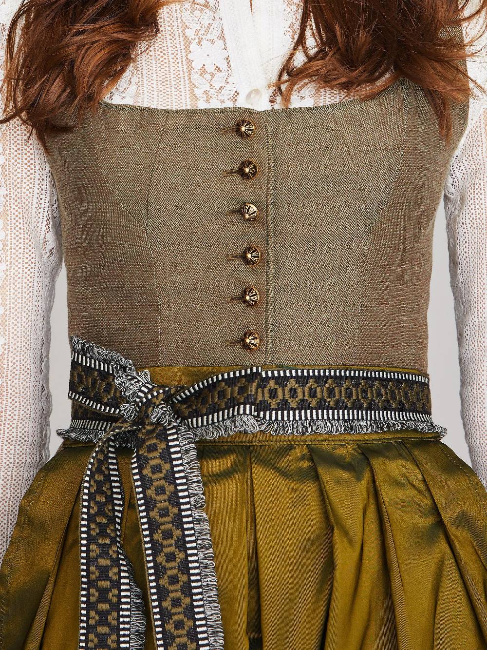 Limberry Olivgrünes Dirndl mit auffallendem Schürzenband - PALOMA OLIV Neueste Mode