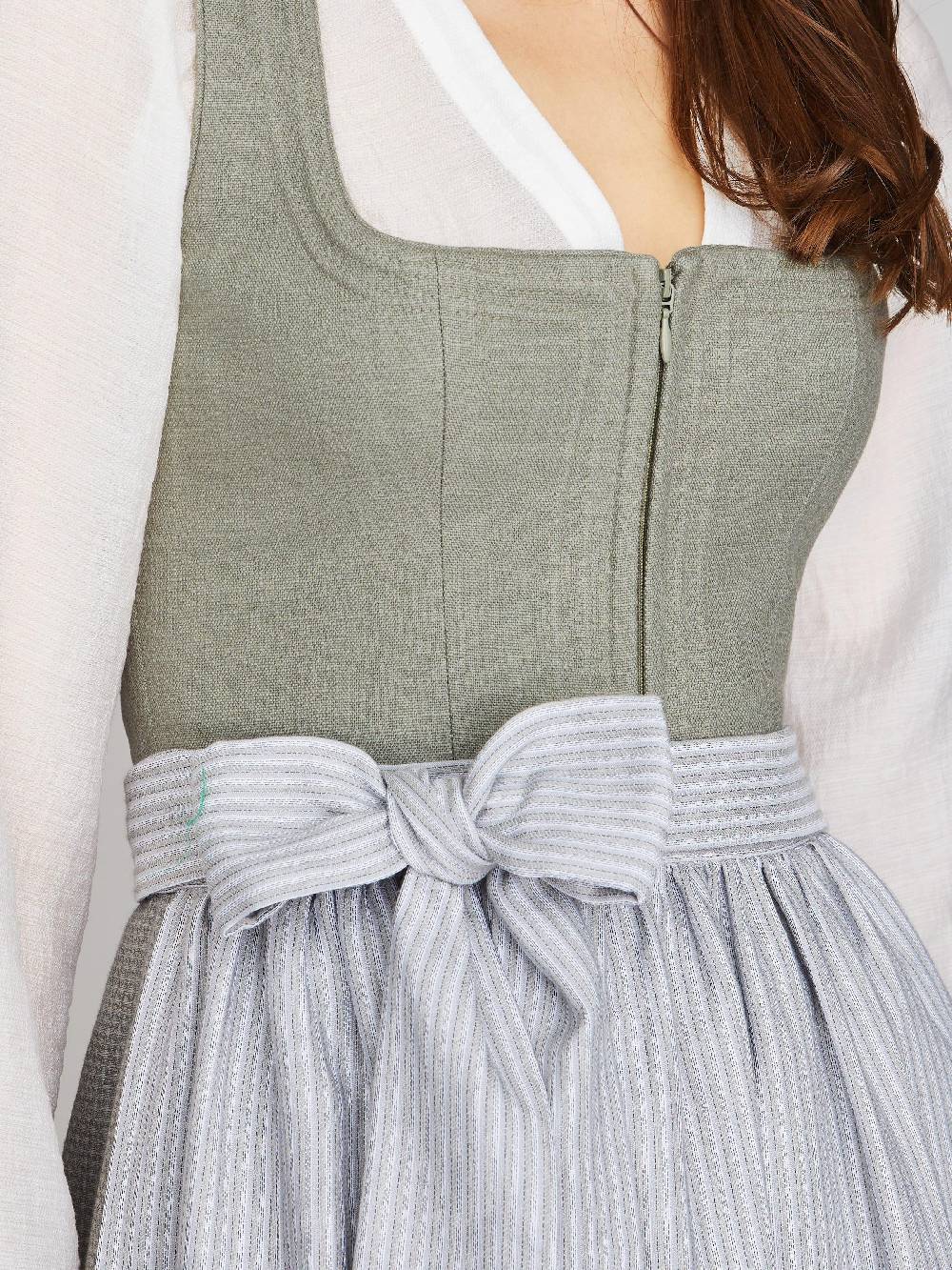 Limberry Grünes Dirndl aus Leinen - CLAIRE MISTY GREEN Große Rabatte