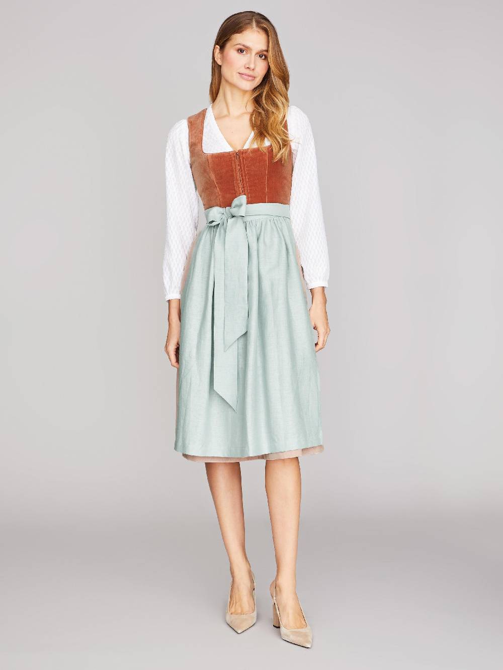 Limberry Kupfer-farbenes Dirndl mit Samt-Mieder - DELILAH PEACH BLOSSOM Räumungsverkauf