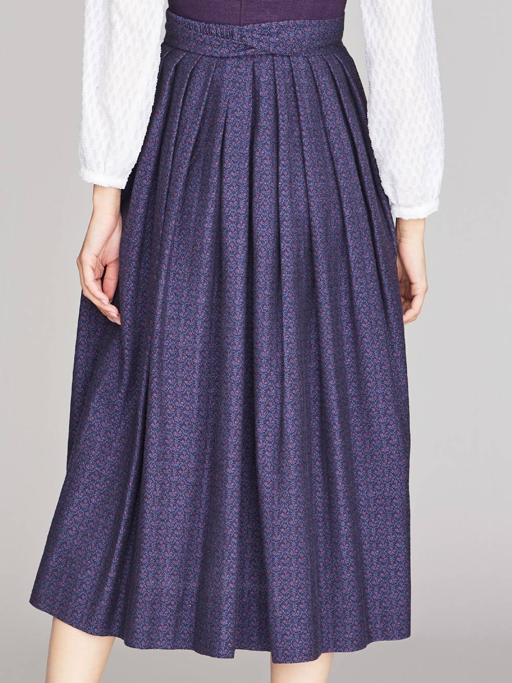 Limberry Brombeerfarbenes Dirndl aus Leinen - ANNABELLE BROMBEER Wochenangebot