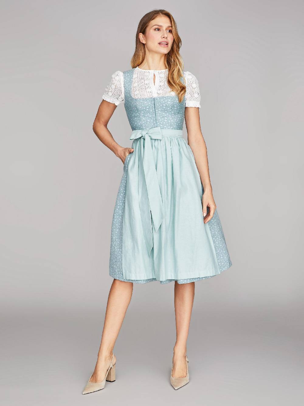 Limberry Hellblaues Dirndl mit Streublumen - LILIA PISTACHIO Super Rabatt