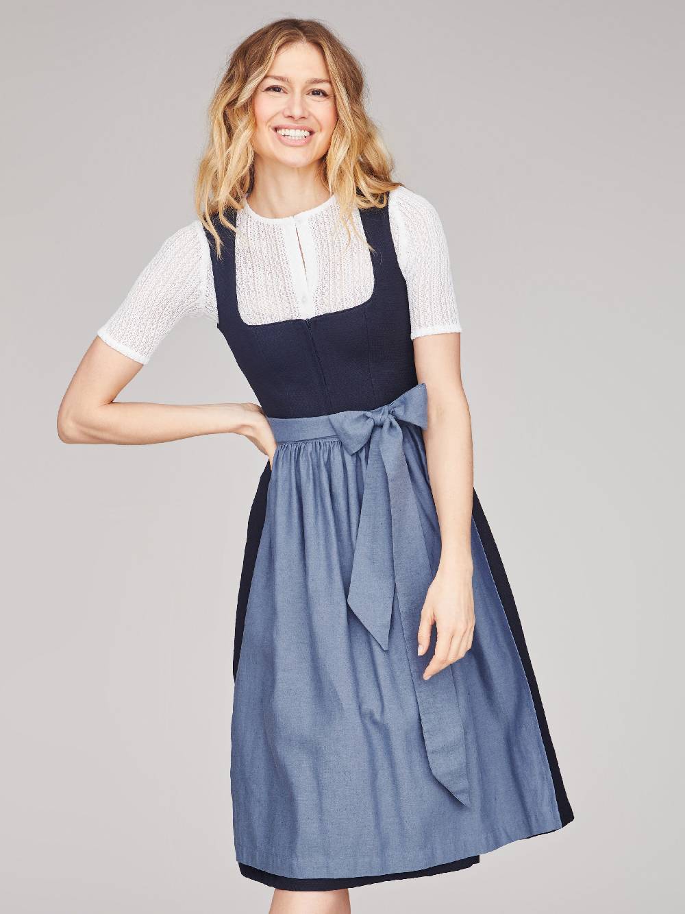 Limberry Dunkelblaues strukturiertes Dirndl - RAVEN MIDNIGHT BLUE Top Angebot