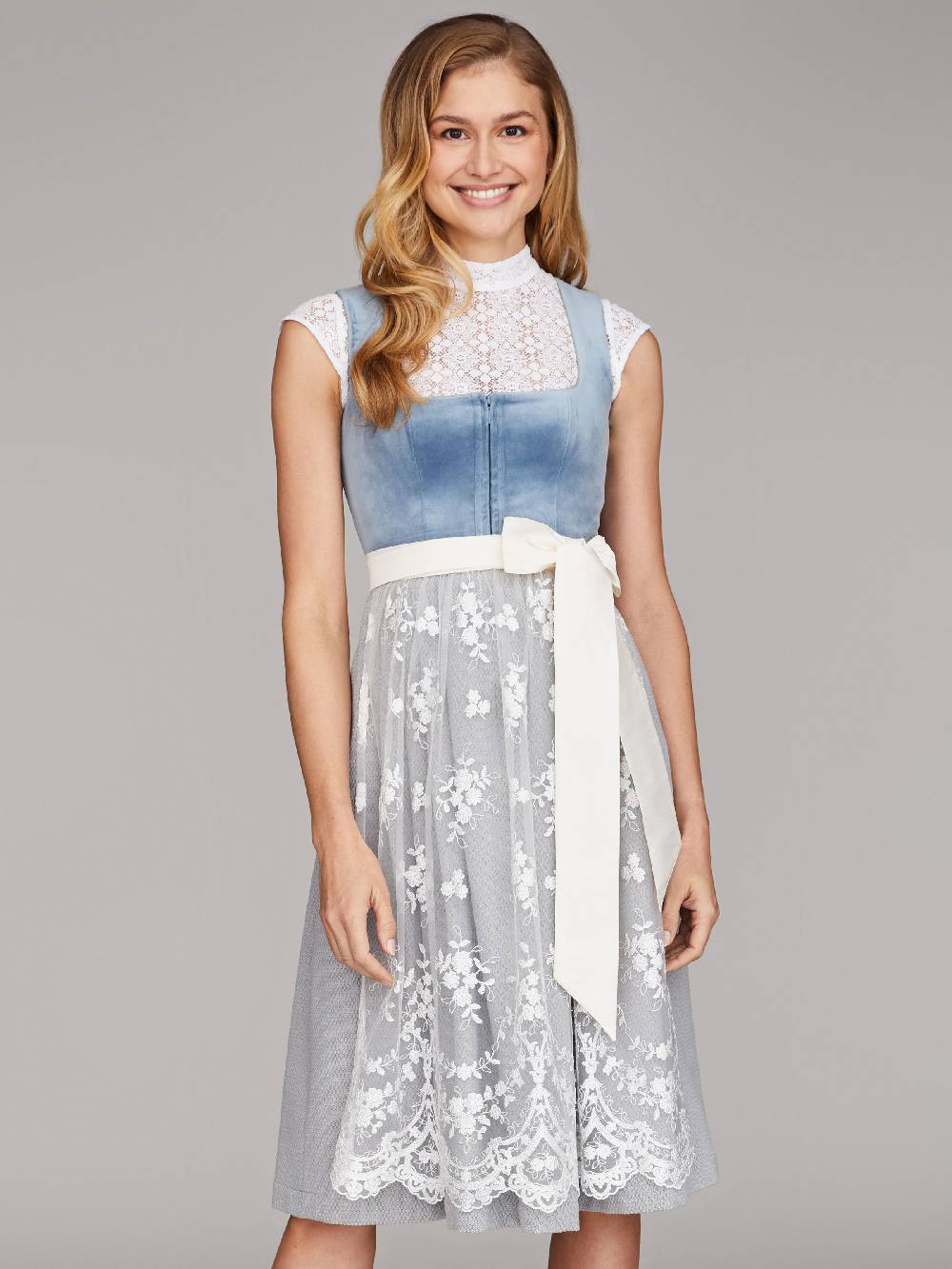 Limberry Mittelblaues Samtdirndl - RUTH VELVET BLUE Letzte 3 Tage
