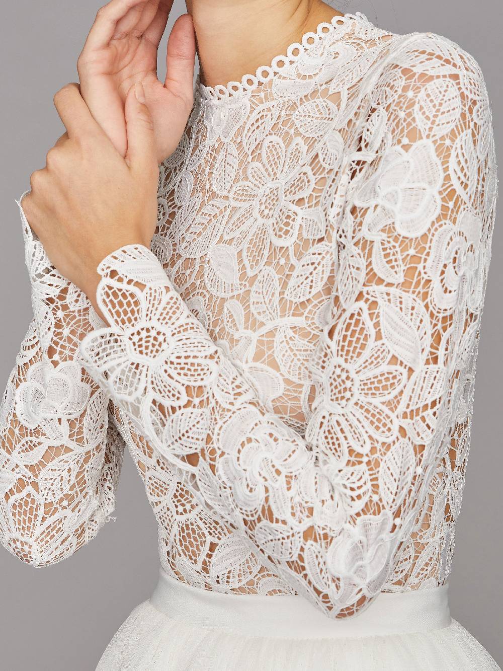 Limberry Langärmliger Braut-Body mit Blumen-Spitze - CARLA Valentinstagsangebot
