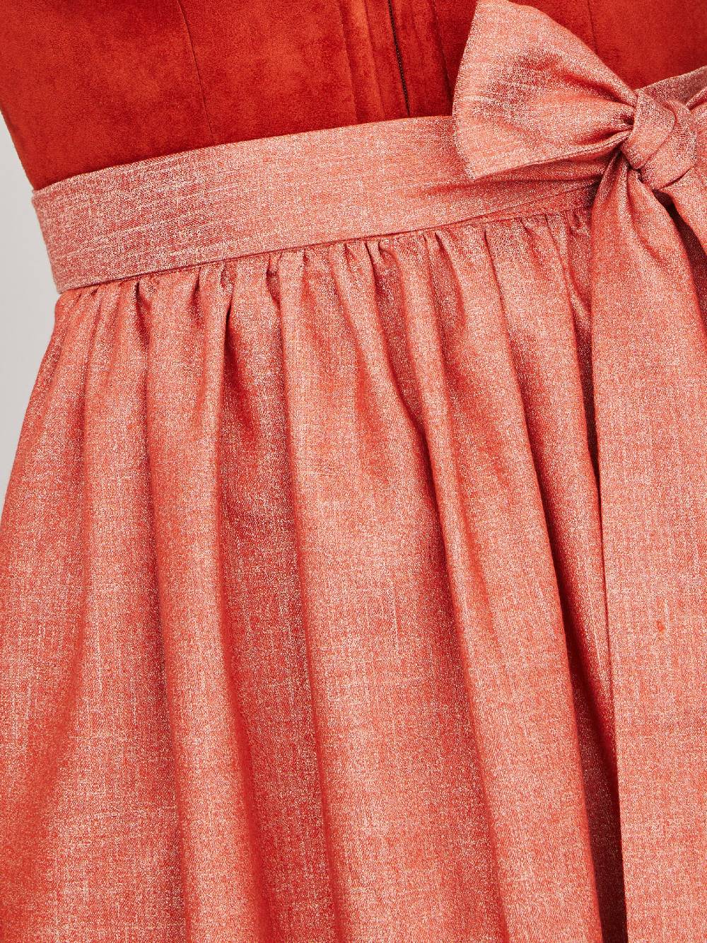 Limberry Dirndlschürze in Orange - FRIEDA Nur für heute