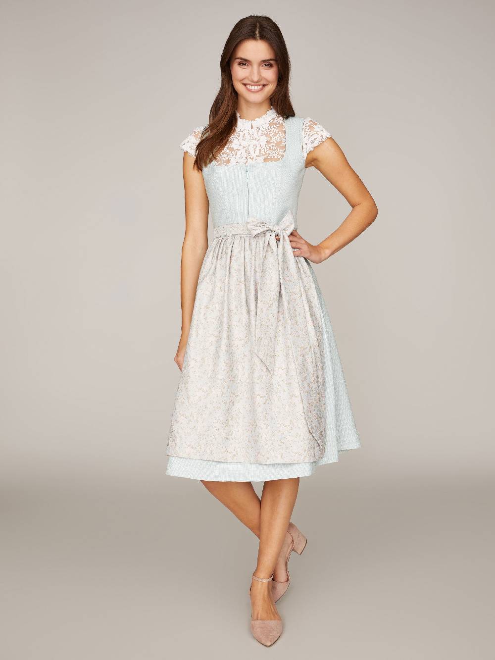 Limberry Weiße Dirndlbluse Esther mit Flügelarm - ESTHER Blitzangebot