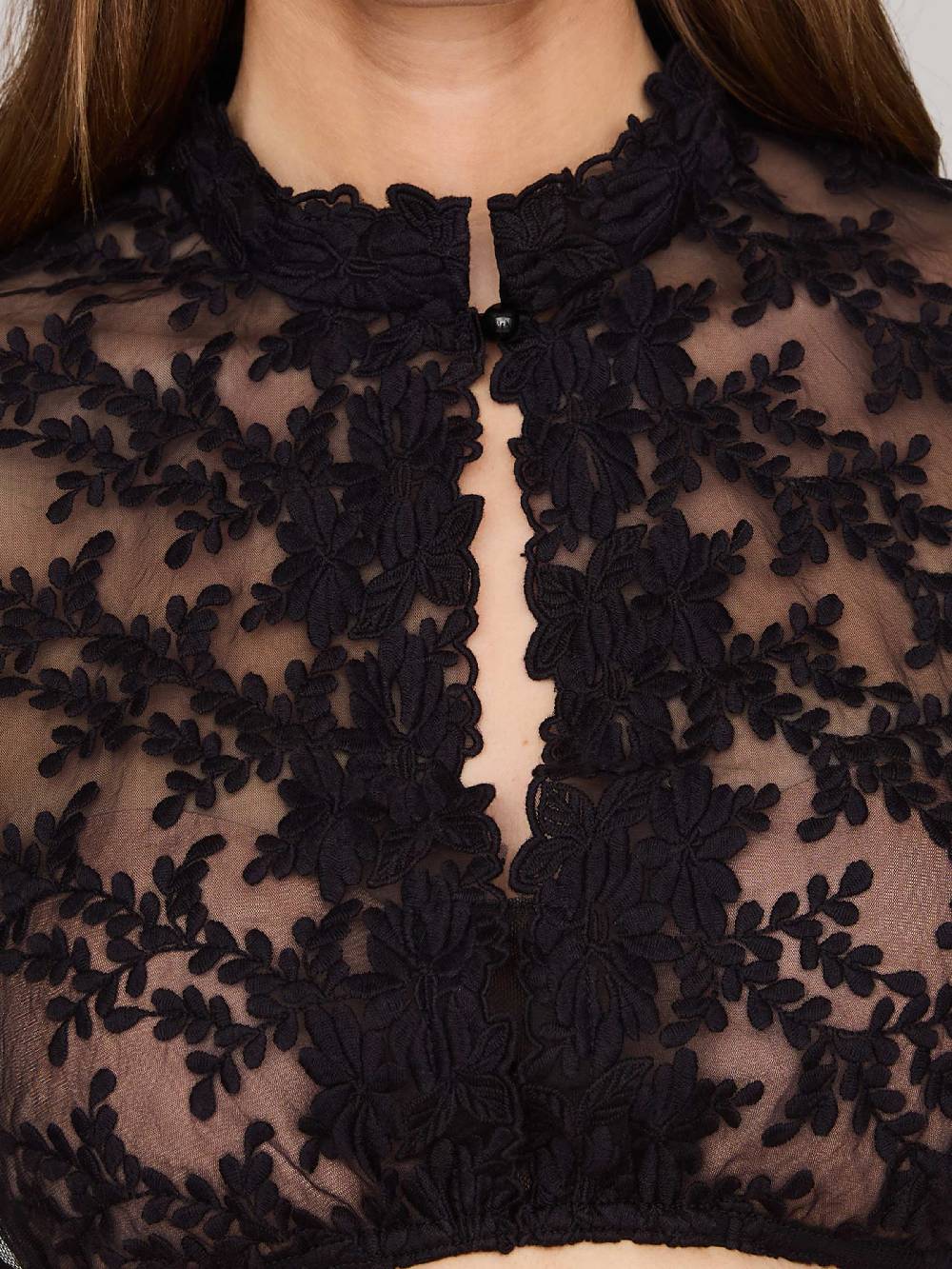 Limberry Schwarze Dirndlbluse mit Flügelarm - ESTHER Verkauf