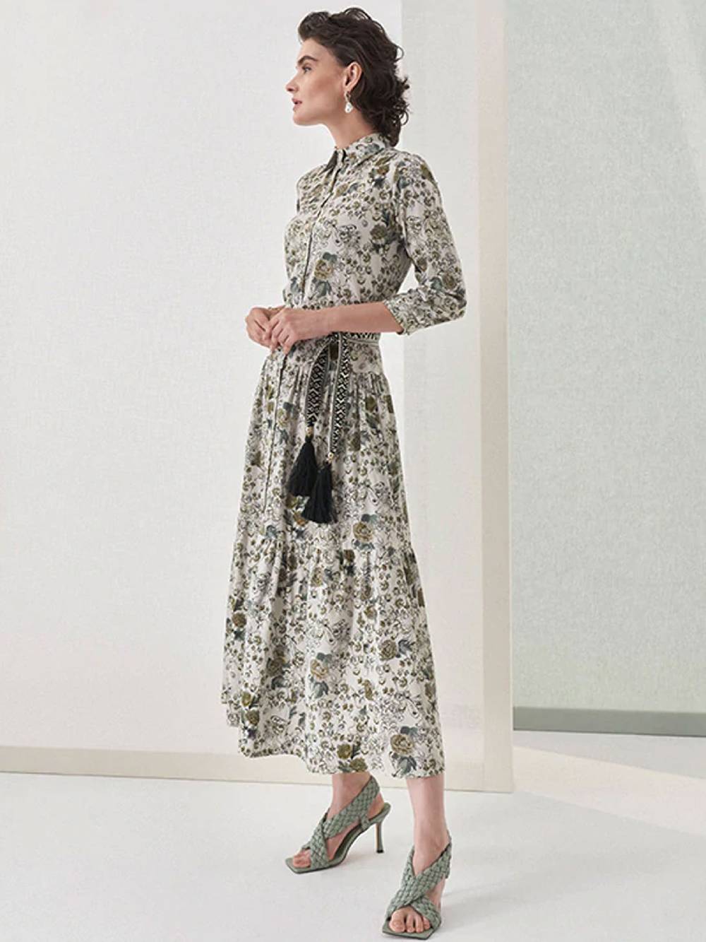Limberry Geblümtes Kleid mit Taillengürtel - KIMI Zeitbegrenzte Promotion