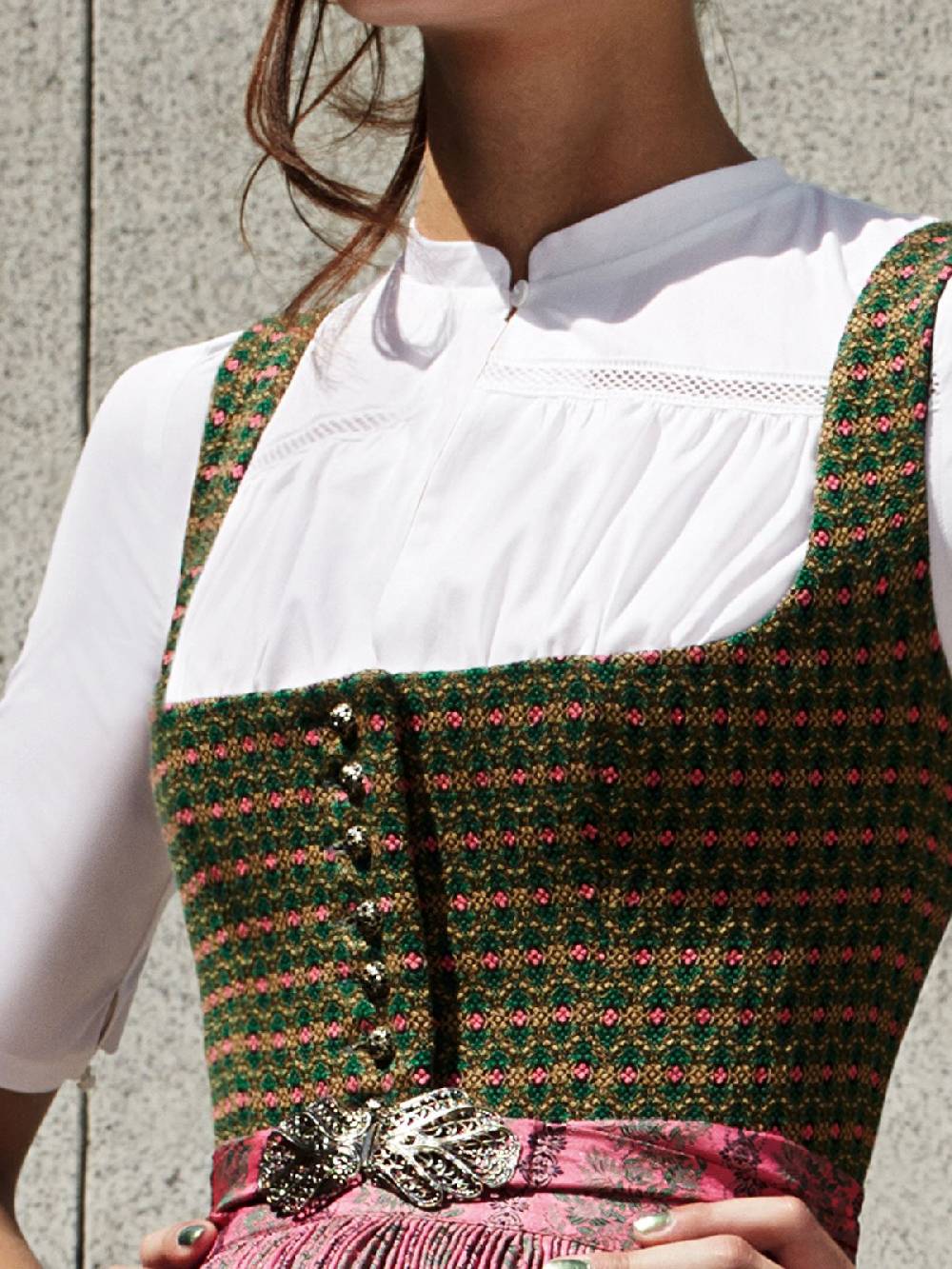Limberry Edle Dirndlbluse weiß - CÄCIL Discount Store für neue Produkte