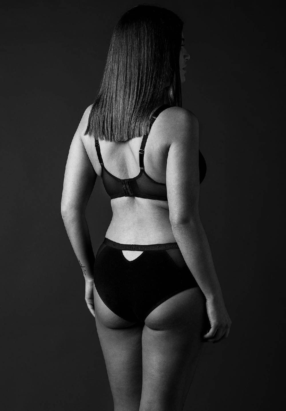 Lovjoi Panty SPEARWORT Black Super Rabatt