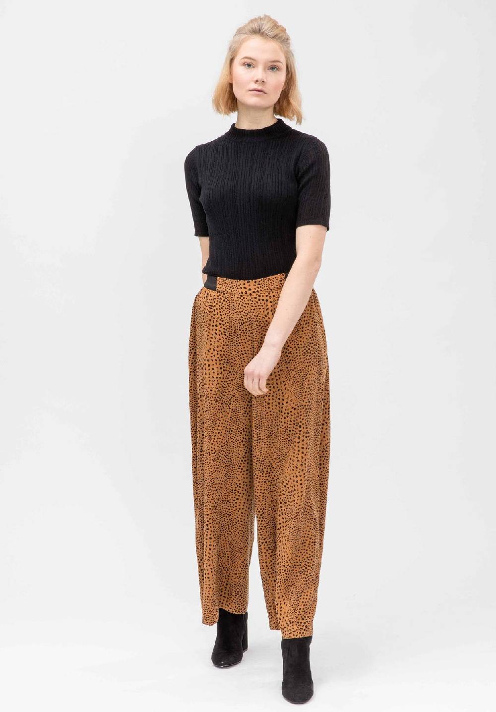 Lovjoi Hose SANDROSE Letzter Tag
