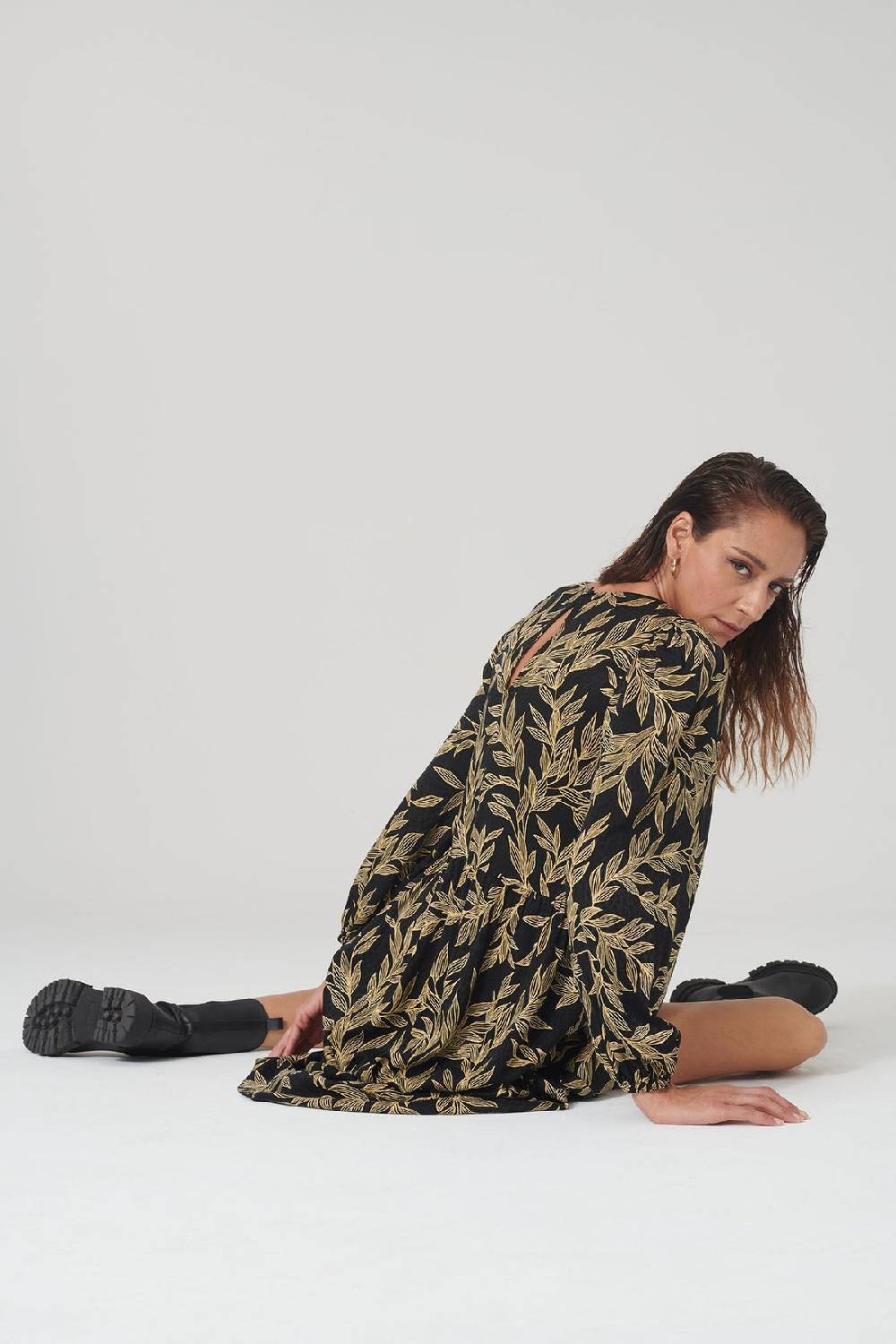 Lovjoi Kleid AUDREYANA 50% Rabatt mit kostenlosem Versand