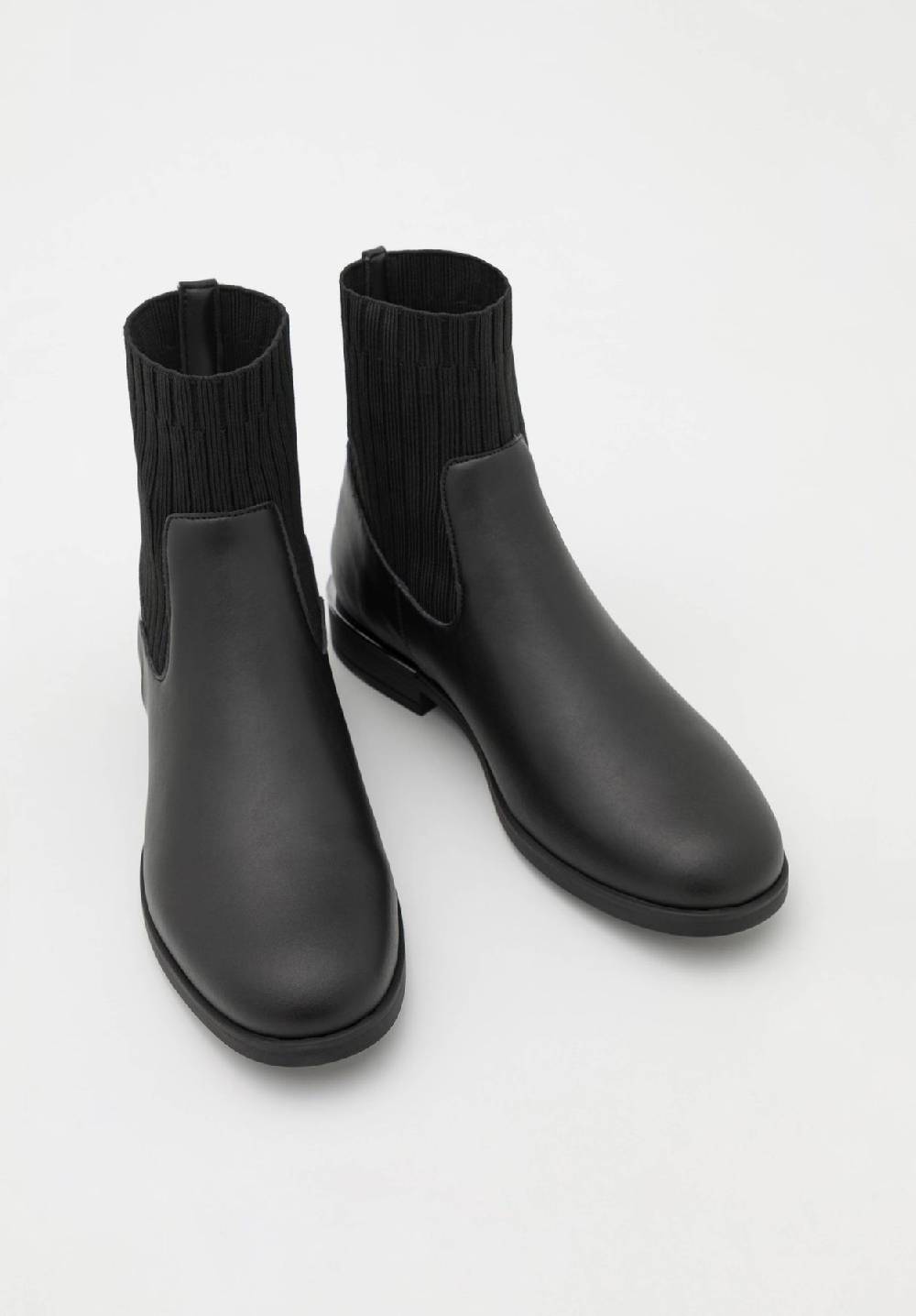 Lovjoi Flat Ankle Boots Rib RISOR Vatertagsangebot