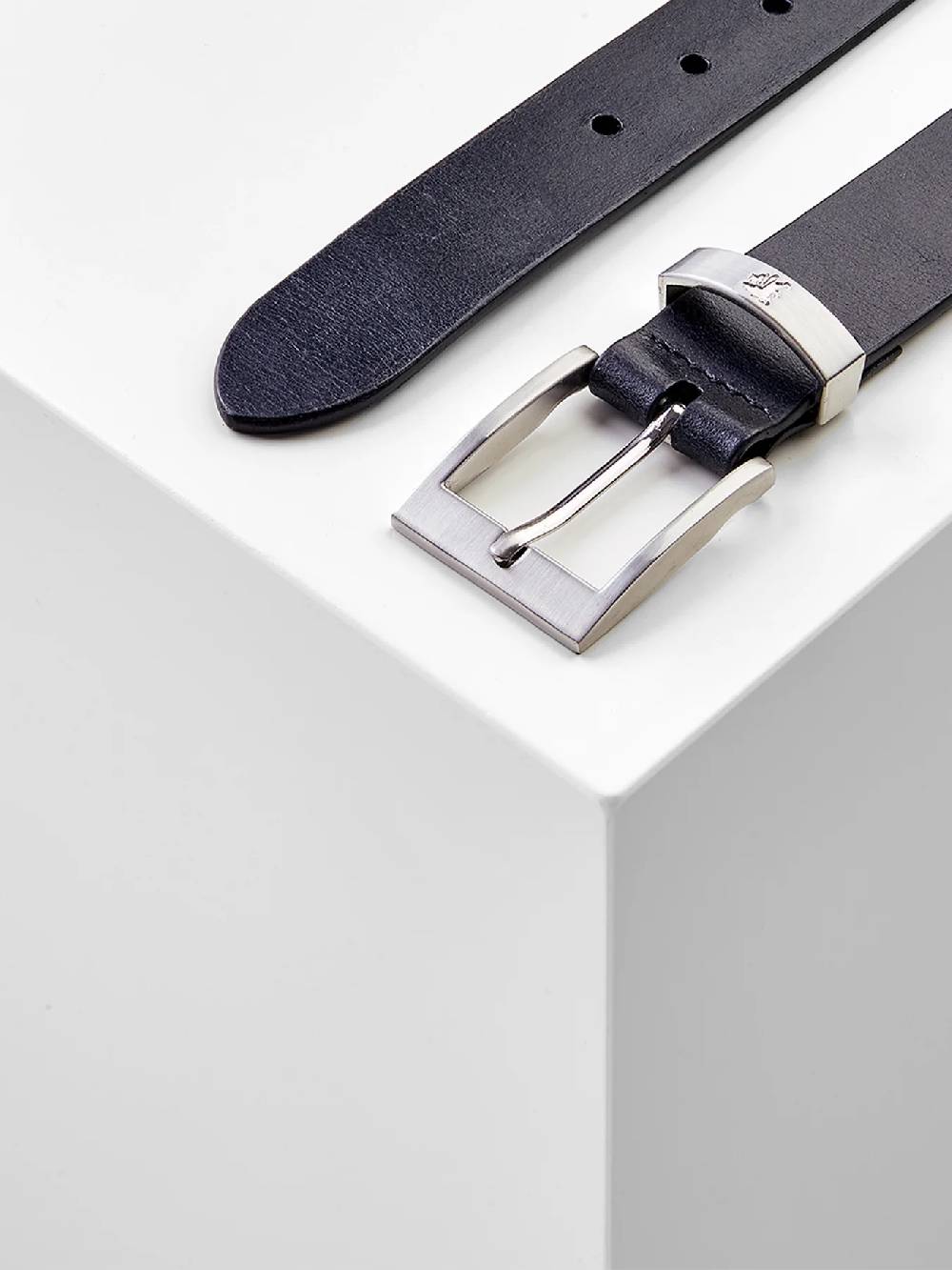 Lerros 5003007 RIEM MET METALEN ELEMENTEN (290 BLACK) Bis zu 55% Rabatt