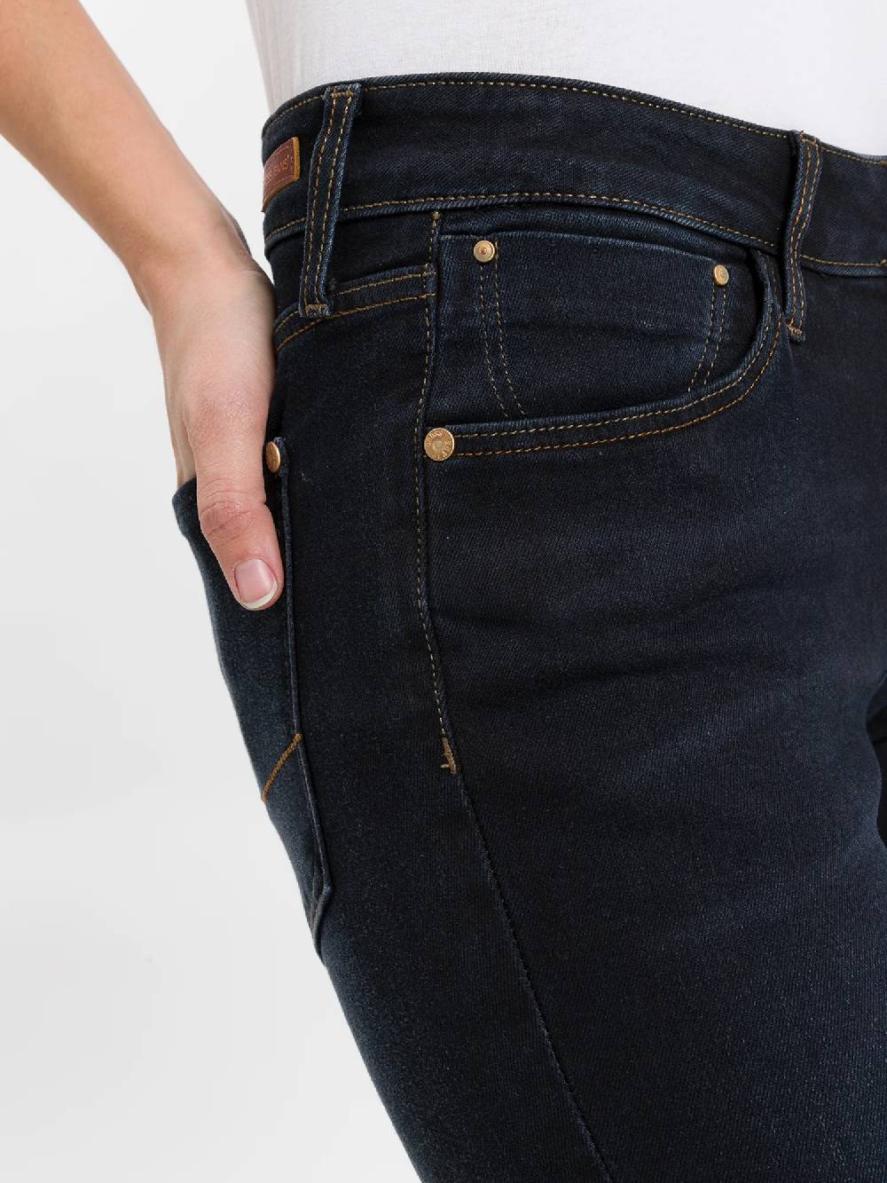 Cross Jeans ROSE N 487-026 Zeitlich begrenztes Angebot