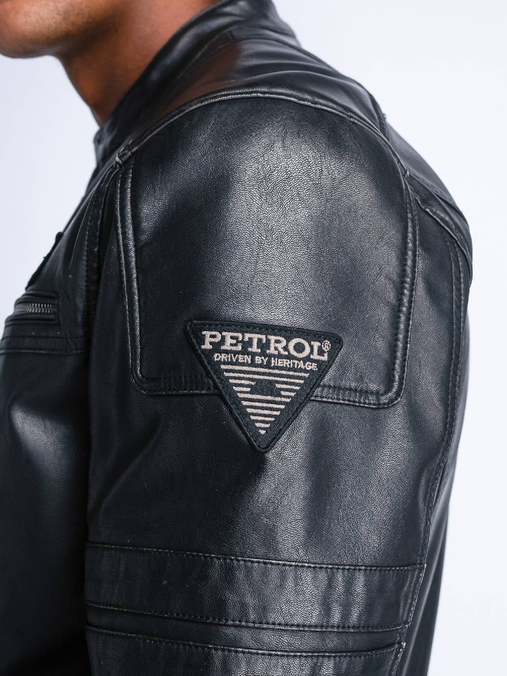 Petrol M-1040-JAC105 (9108 ANTHRA) 2025