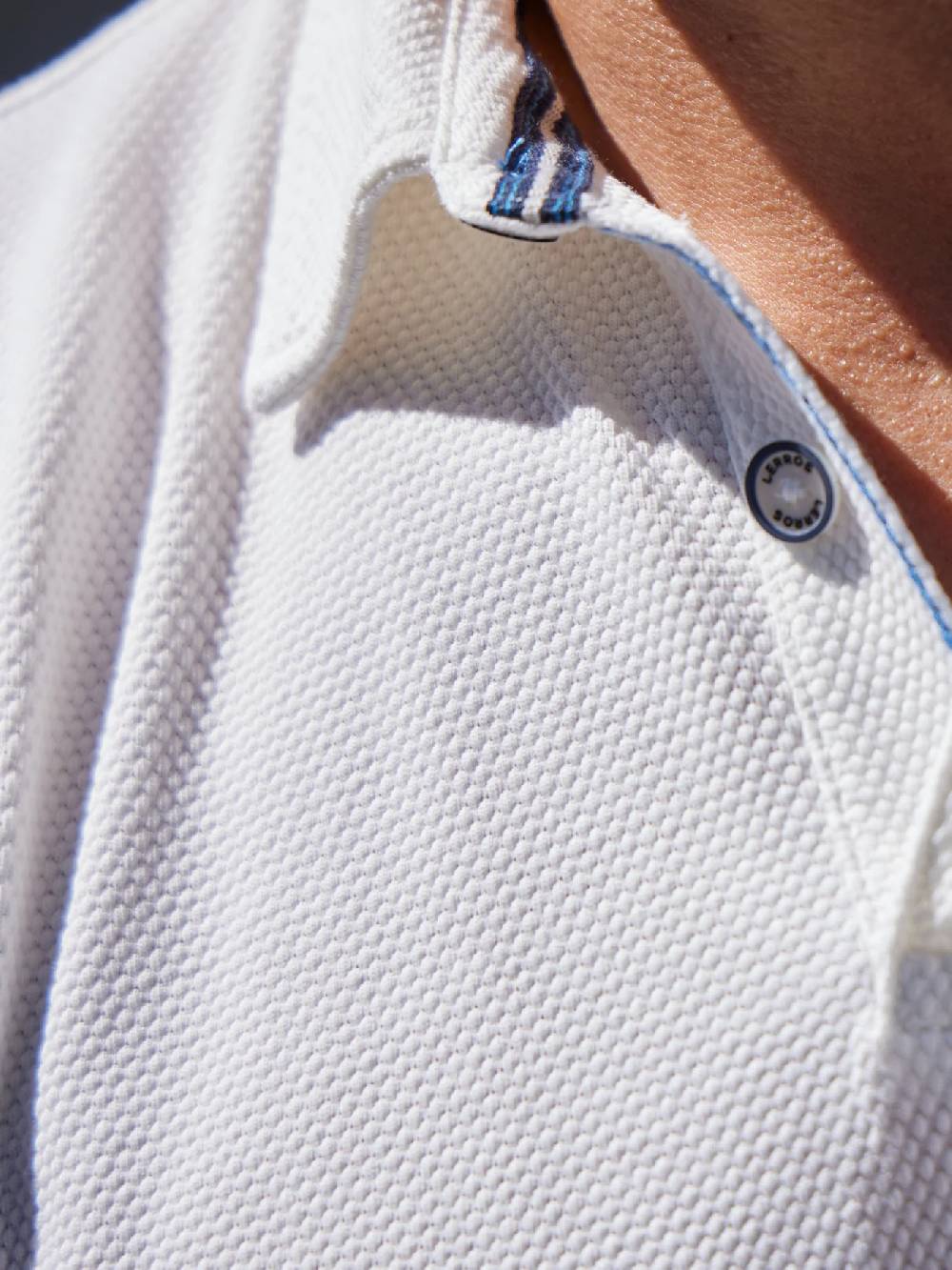 Lerros 2443204 POLOSHIRT IN SPORTIEVE WAFELPIQUÉKWALITEIT (103 BROKEN WHITE) Weihnachtsangebot