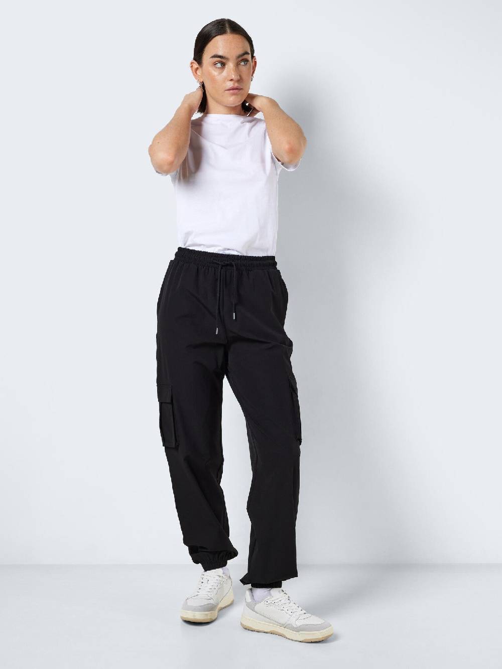NOISY MAY KIRBY HW Cargo Pants (Black) Begrenztes Angebot