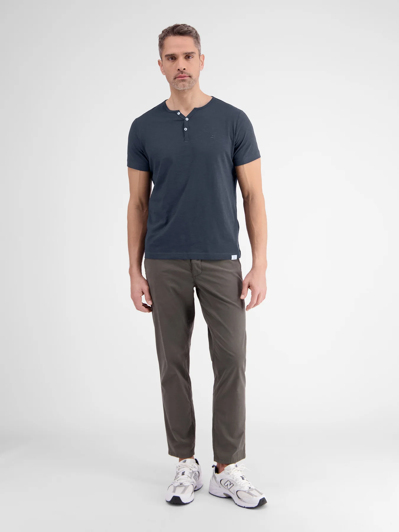 Lerros 2433908 BASIS HENLEY-SHIRT (485 CLASSIC NAVY) Nur für heute