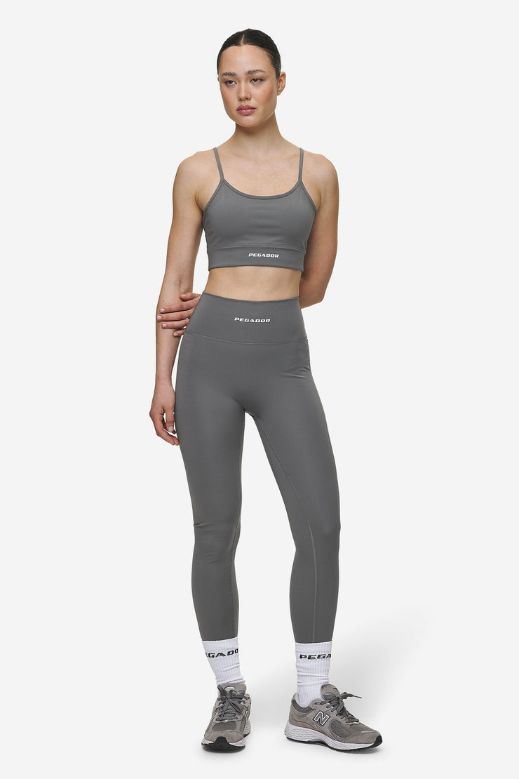 Pegador Taja Sport Bra Deep Grey White Kauf eins, bekomm eins gratis