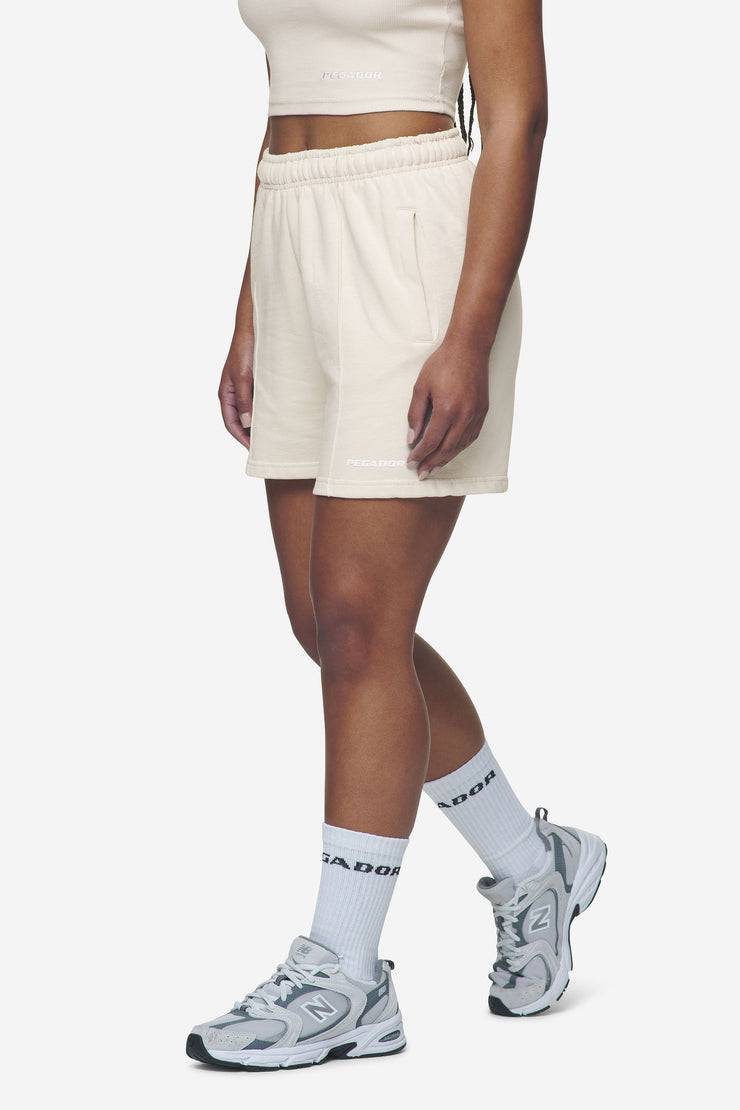Pegador Sully High Waisted Shorts Washed Coast Sand White Gum Fabrikladen