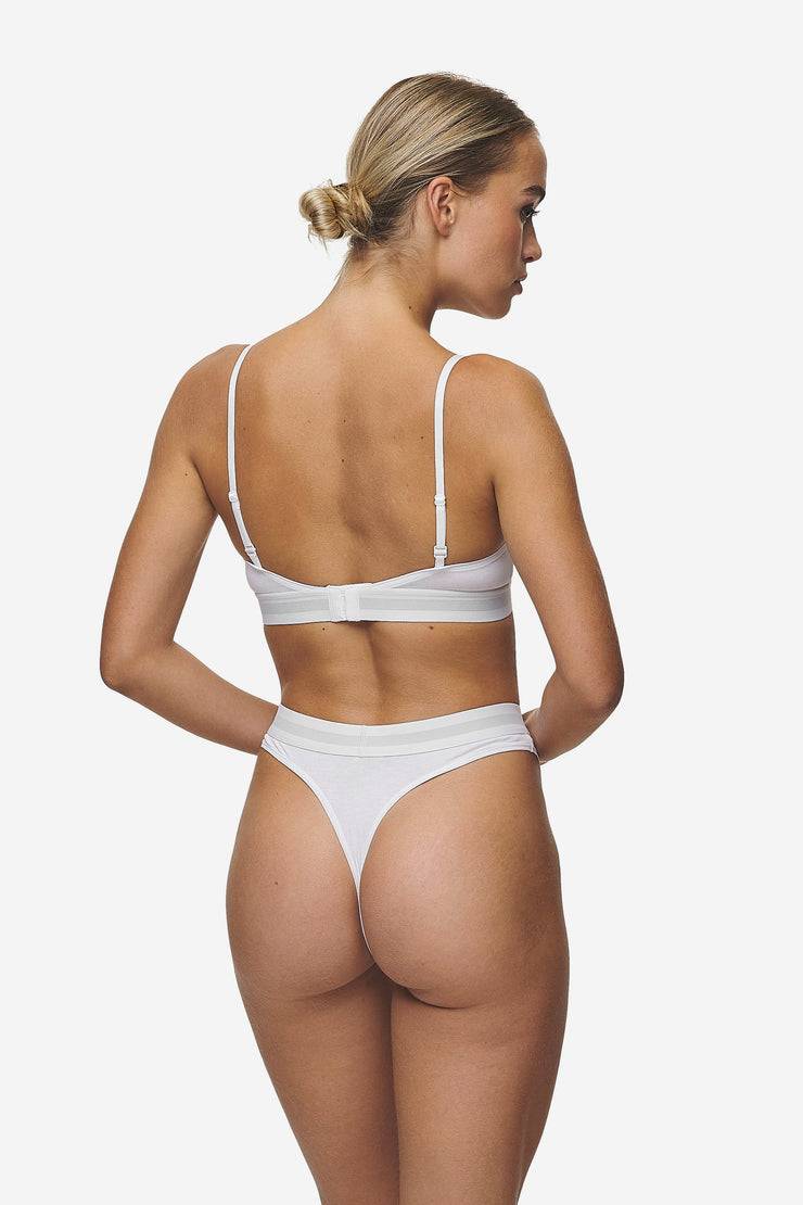 Pegador Emra String White Black Kostenloser Versand international