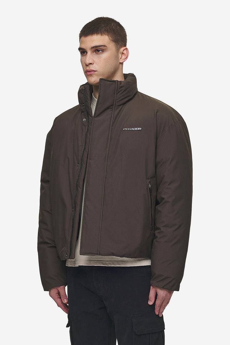 Pegador Lavoy Cropped Boxy Puffer Jacket Dark Brown im Angebot