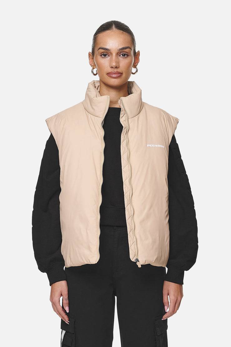 Pegador Wilton Cropped Oversized Vest Safari Sand Rabatt