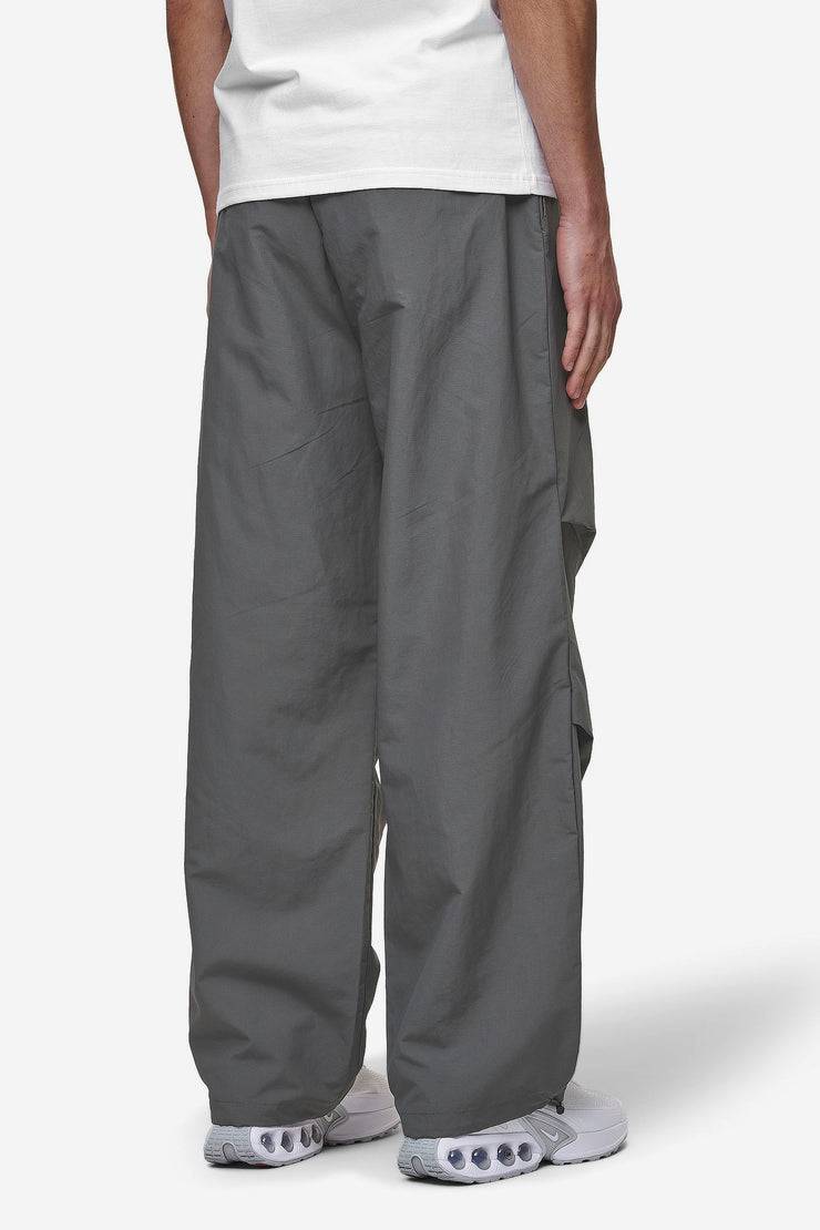 Pegador Arden Parachute Pants Anthracite Black Kauf eins, bekomm eins gratis