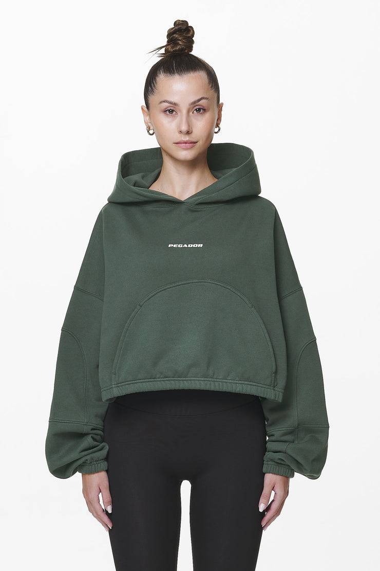 Pegador Skei Logo Oversized Cropped Hoodie Washed Sage Green JETZT KAUFEN