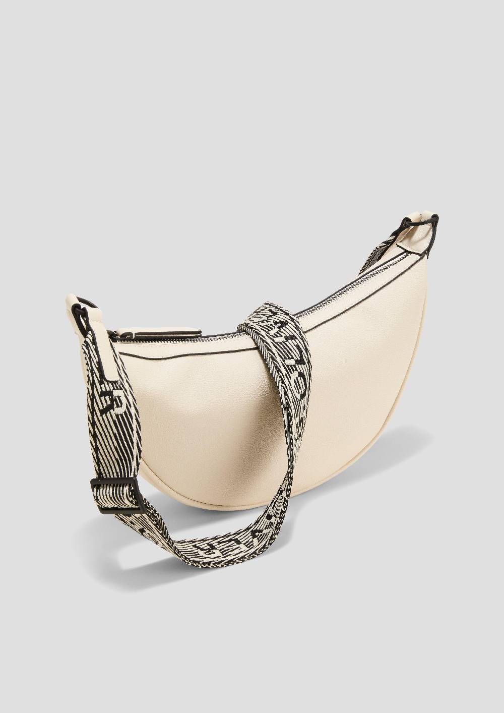 s.Oliver Crossbody-Bag mit Logo-Tragegurt Clearance-Verkauf