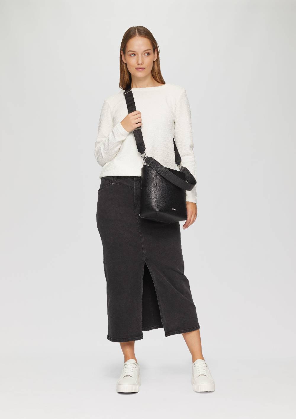 s.Oliver Hobo-Bag aus Lederimitat Fabrikladen