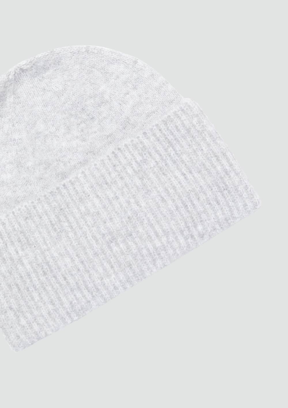 s.Oliver Beanie aus Rippstrick Lagerräumung