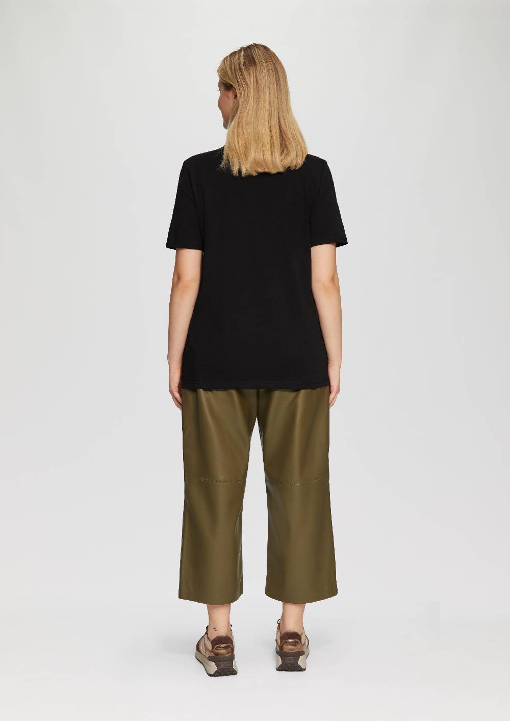 s.Oliver T-Shirt mit Stickerei-Artwork Preisnachlass