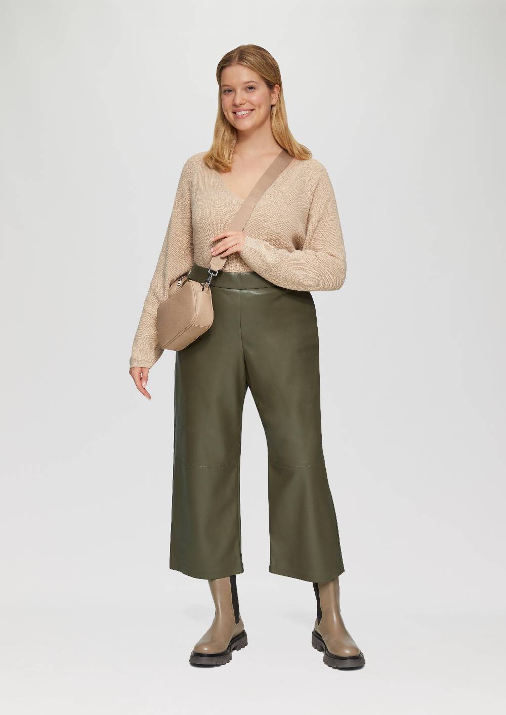 s.Oliver Culotte aus Lederimitat mit Nahtdetails Top Angebot