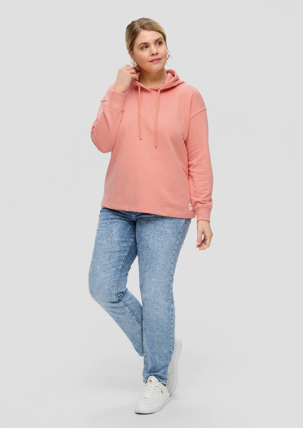 s.Oliver Kapuzensweatshirt mit überschnittener Schulter Letzte 3 Tage