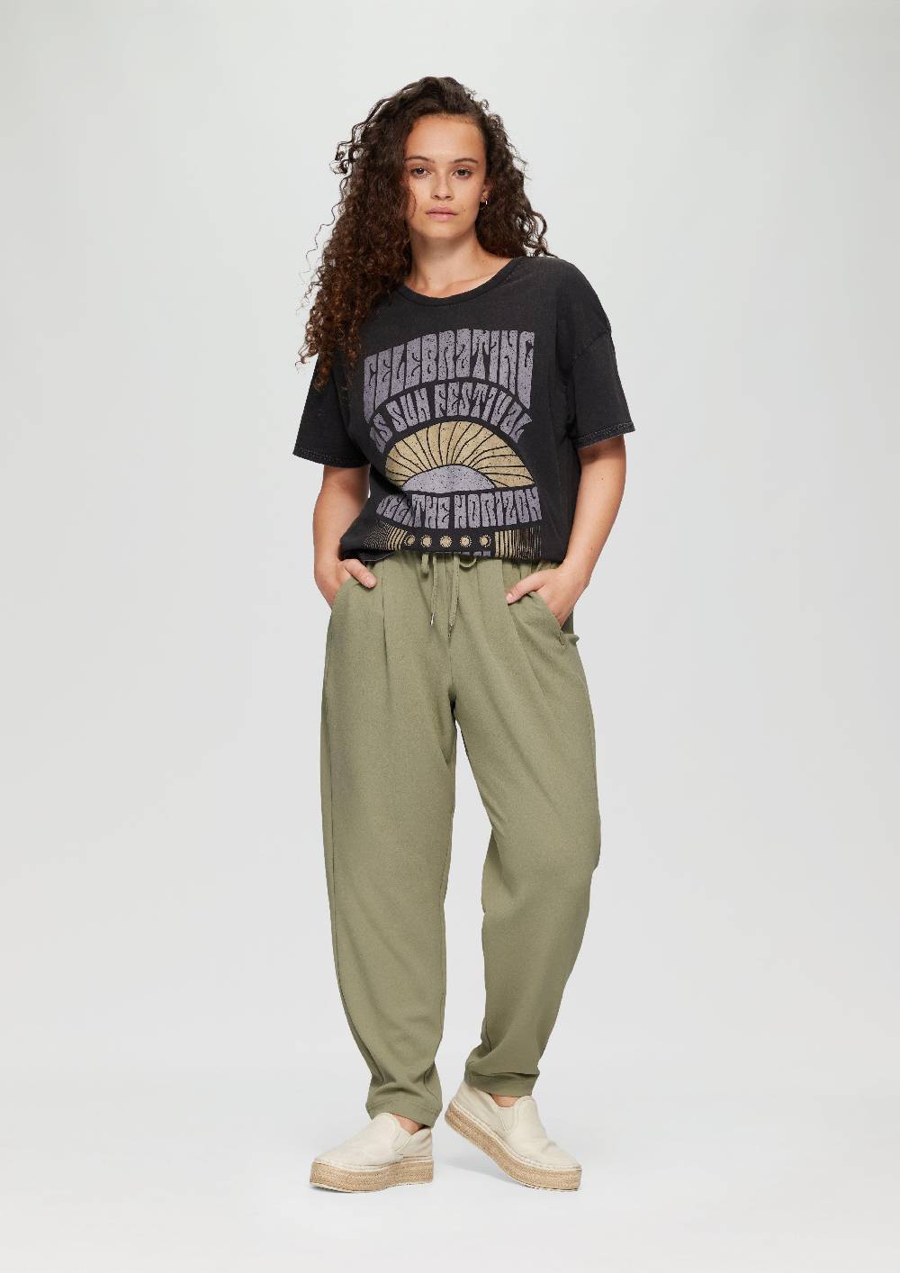 s.Oliver Jogpants aus Interlock-Crêpe Discount Store für neue Produkte