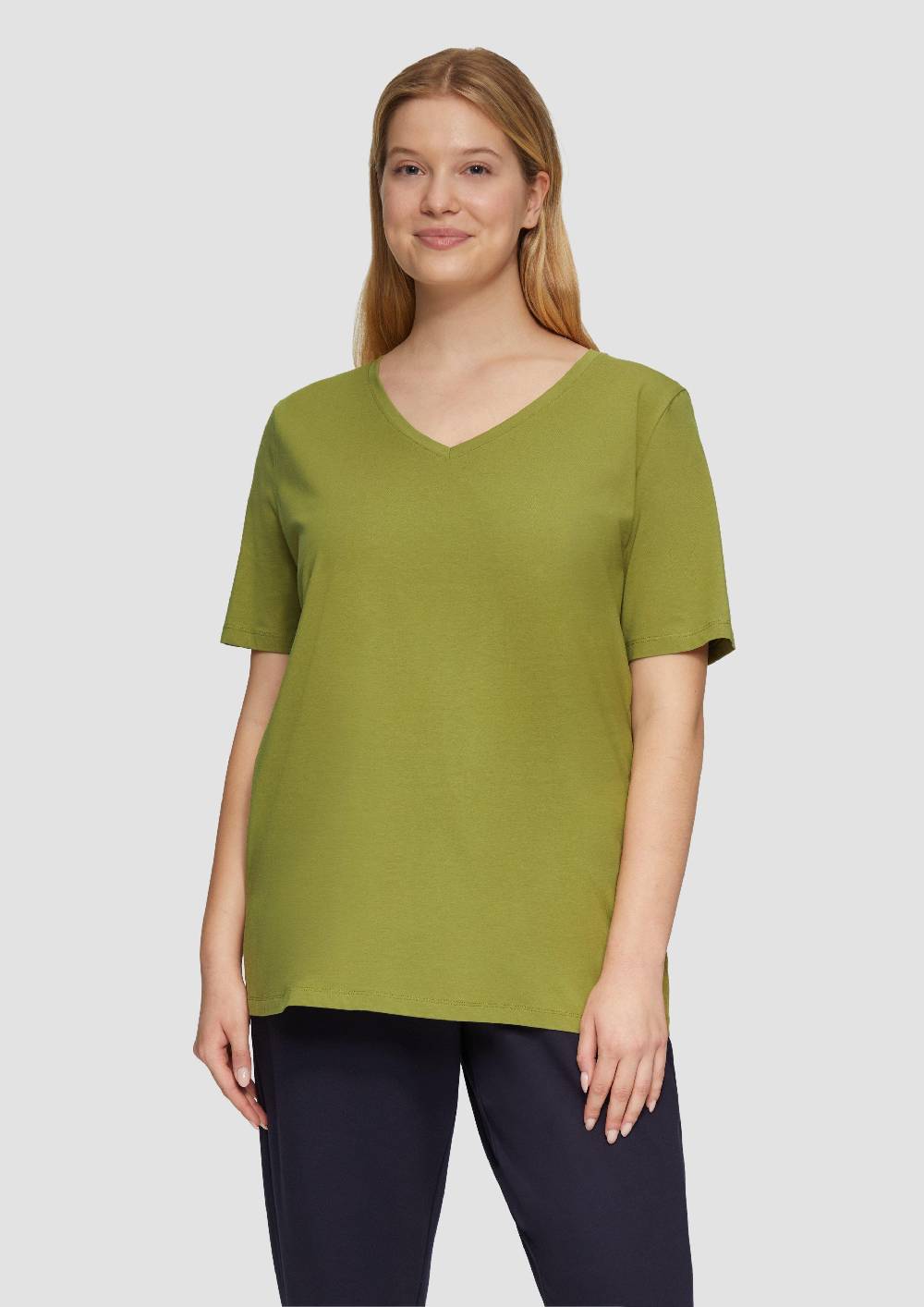 s.Oliver T-Shirt mit V-Ausschnitt zollfrei